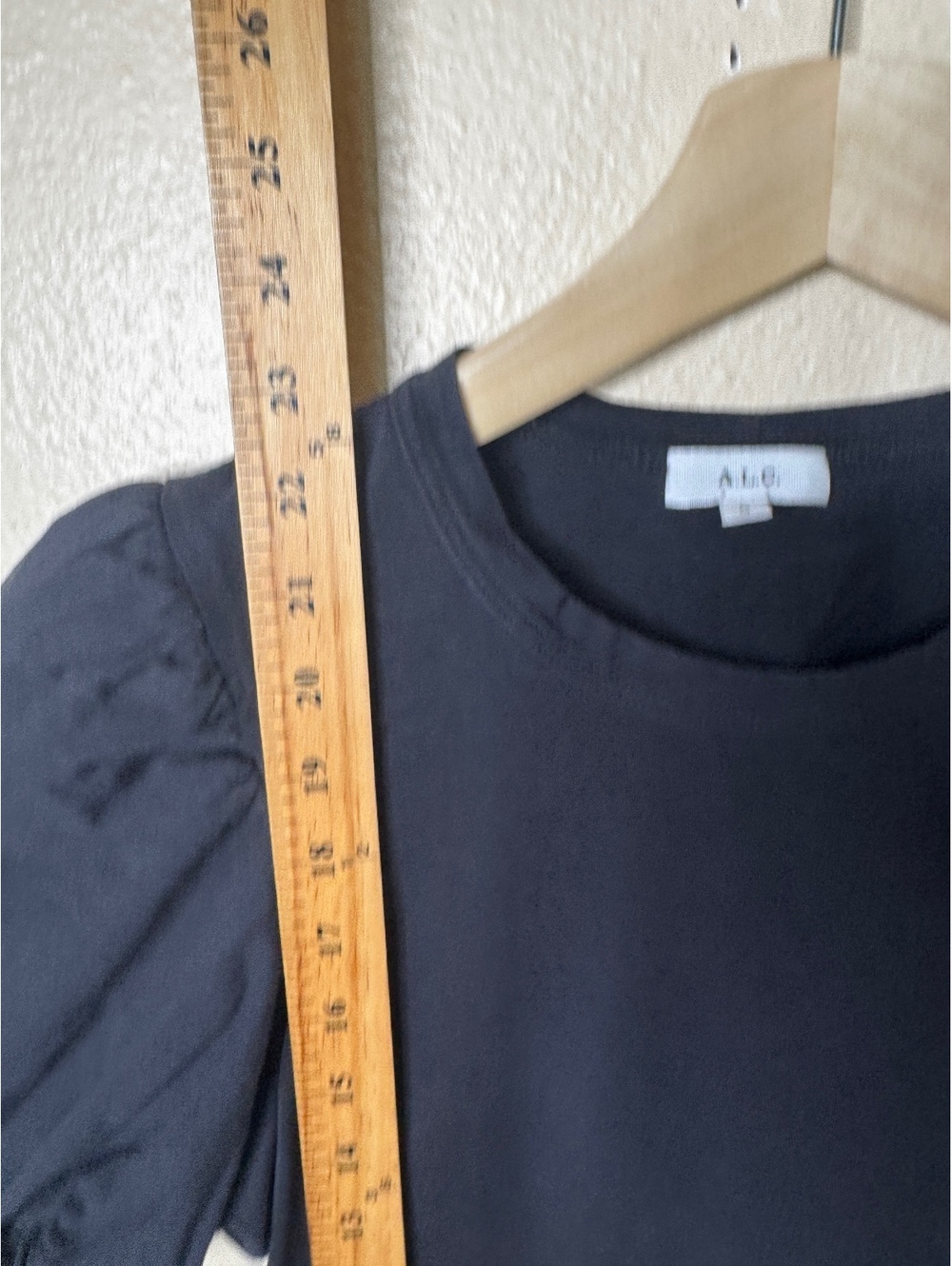 A.L.C. Women’s Medium Black Puff Sleeve Ruched Cotton Shirt Made in USA - Picture 4 of 6